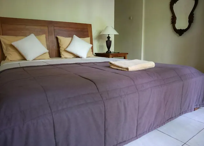 Canti House 3*